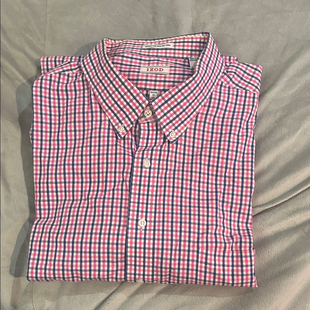 IZOD Men's Red and Blue Checkered Shirt long sleeve